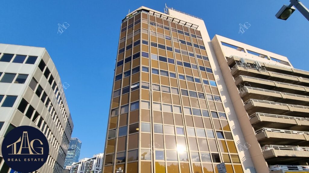 משרדים להשכרה בבית בי.אס